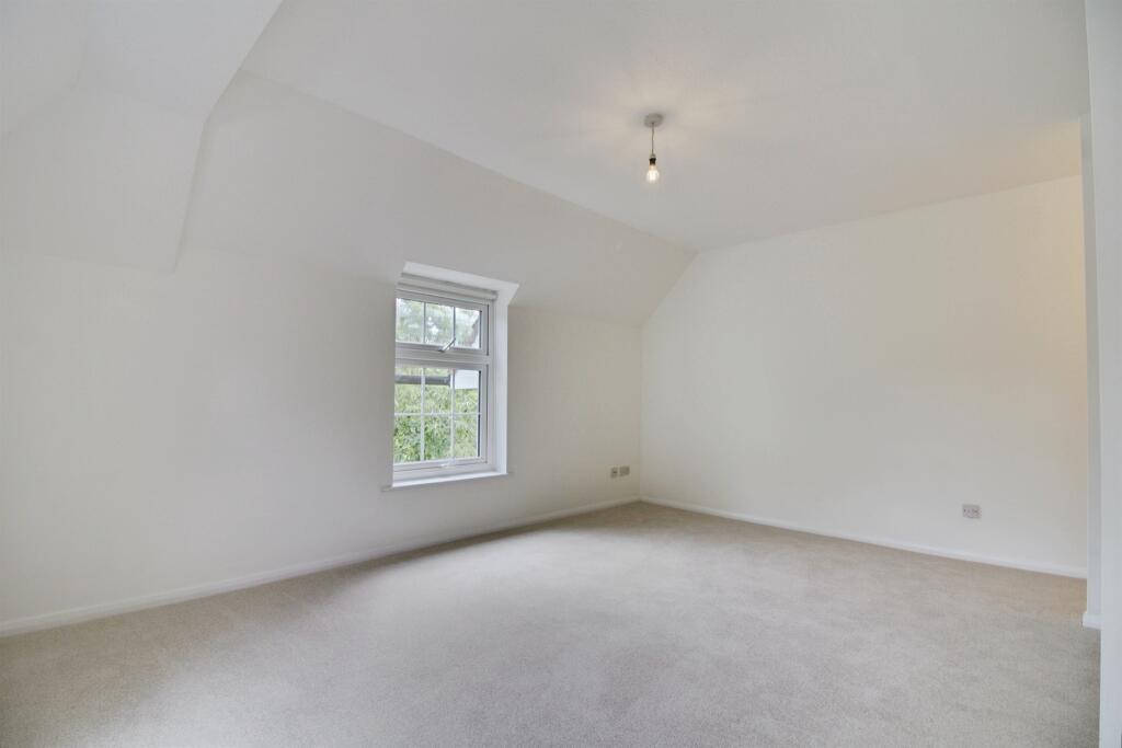 Additional image 5 of The Cloisters, Welwyn Garden City