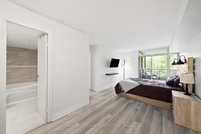 Additional image 21 of 5 Rowntree Rd Unit 407