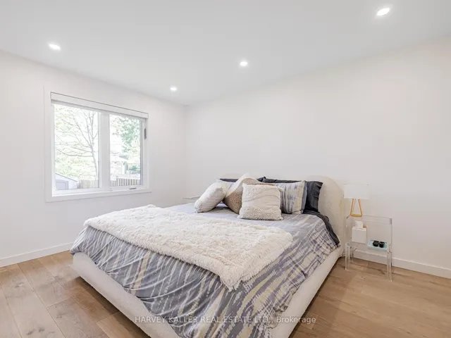 Additional image 16 of 59 Acton Ave