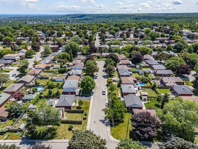 Additional image 45 of 11 Barnett Crt