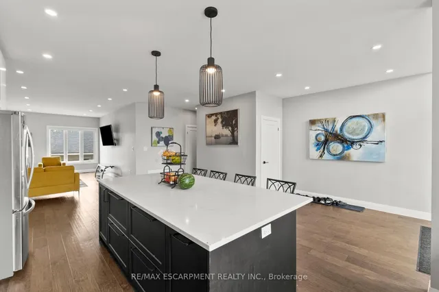 Additional image 11 of 87 Owen Pl