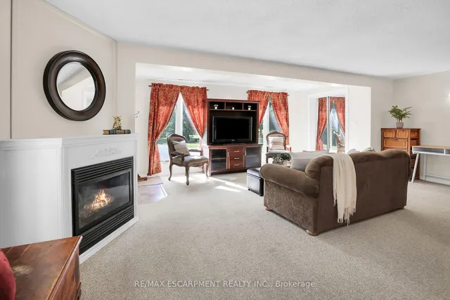 Additional image 20 of 585 Fletcher Rd