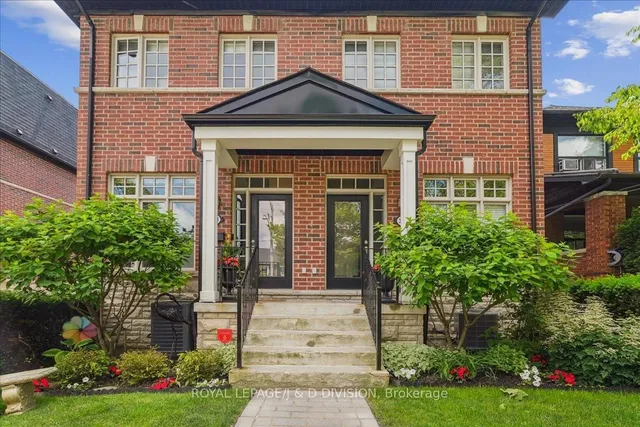 Additional image 2 of 361 Roehampton Ave