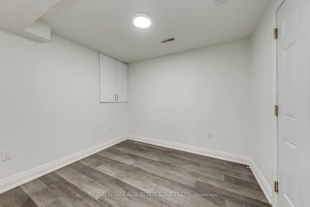 Additional image 2 of 690 Mississauga Valley Blvd