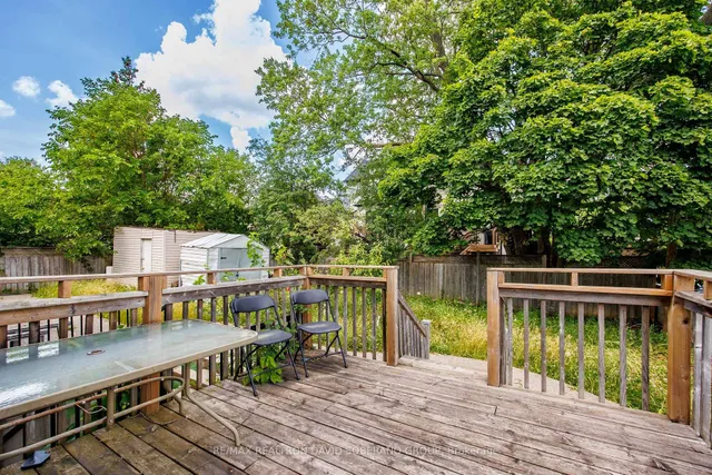 Additional image 37 of 10 Bainbridge Ave