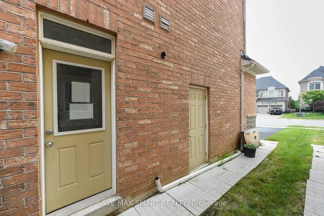 Additional image 41 of 13 Royal west Dr