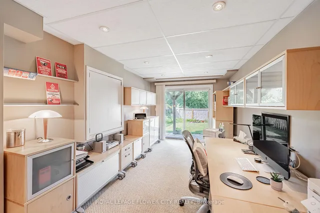 Additional image 27 of 120 Railroad St Unit 40