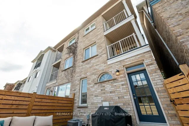 Additional image 36 of 80 Crossovers St