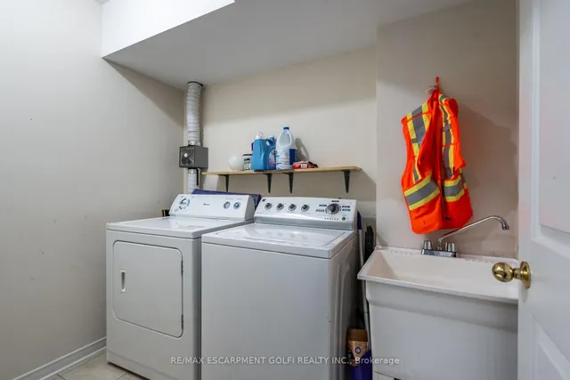 房产图片 30 - 151 Green Rd 单元 26