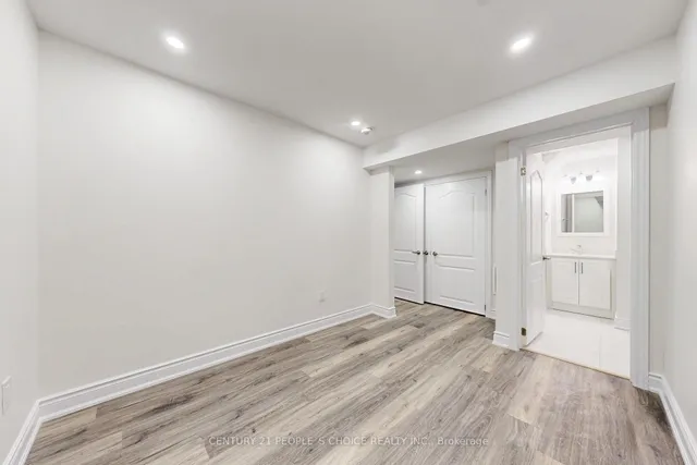 Additional image 37 of 31 Dorking Dr