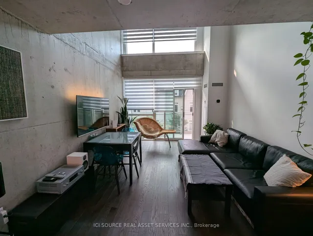 Additional image 15 of 954 King St Unit 319