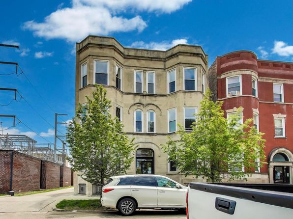 737 E 50th St #4, Chicago, IL 60615
