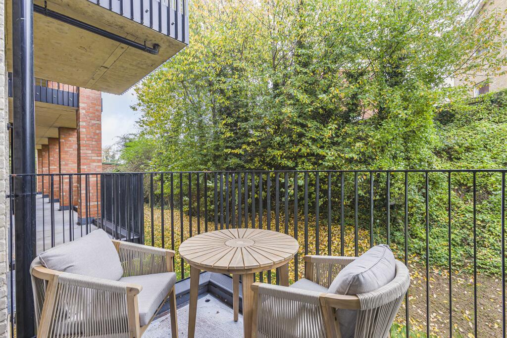 Additional image 6 of Faraday House, Old Electricity Works, Campfield Road, St Albans, AL1