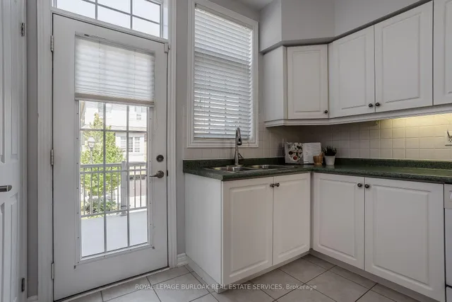 Additional image 9 of 4165 Upper Middle Rd Unit 31