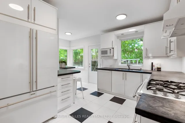 Additional image 10 of 10 Northolt Crt