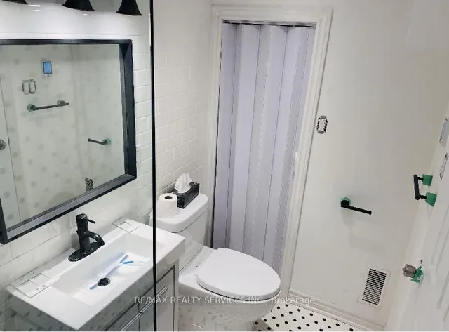 Additional image 17 of 42 McCaul St