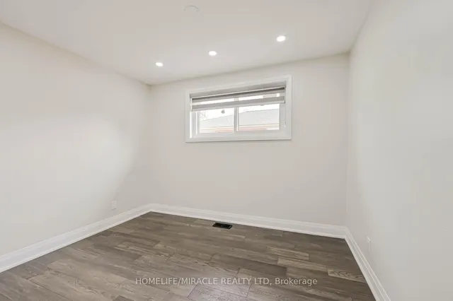 Additional image 24 of 159 Taysham Cres