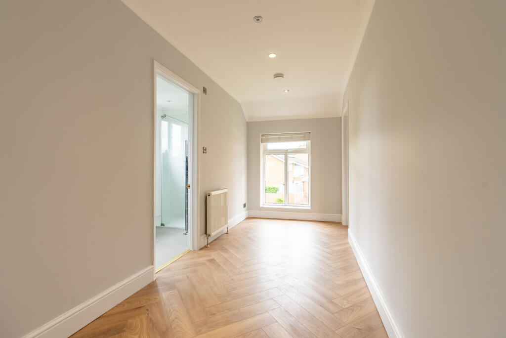 Additional image 19 of Sandpit Lane, St. Albans, Hertfordshire, AL4