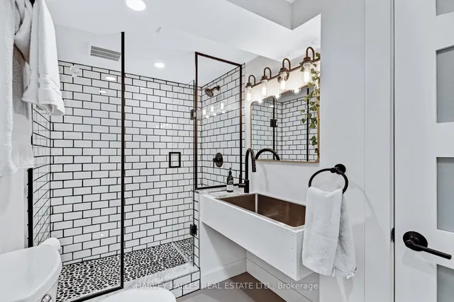 Additional image 39 of 311 Rosewell Ave