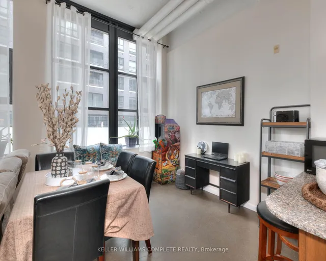 Additional image 11 of 410 King St Unit 108