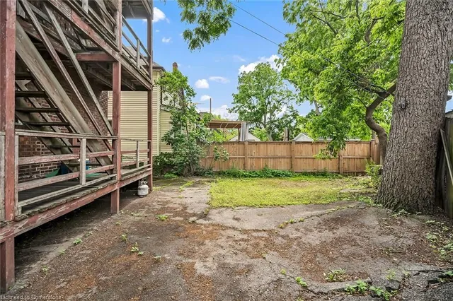 Additional image 49 of 8 Morris Ave