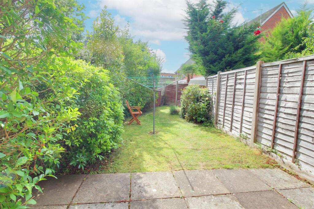 Additional image 6 of Vincenzo Close, Welham Green