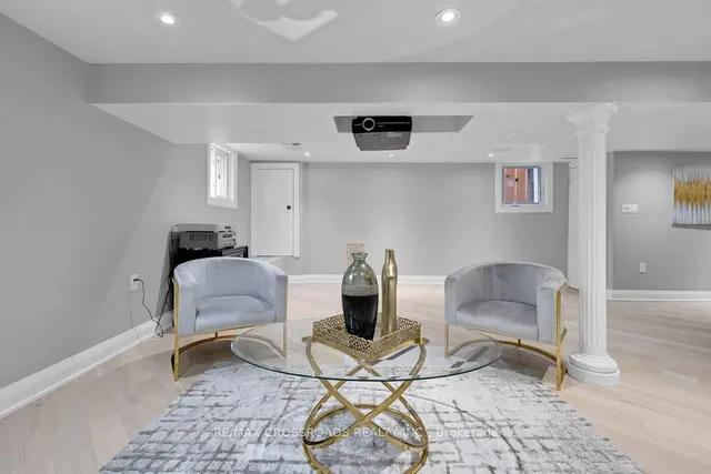 Additional image 31 of 2 Mackinac Cres