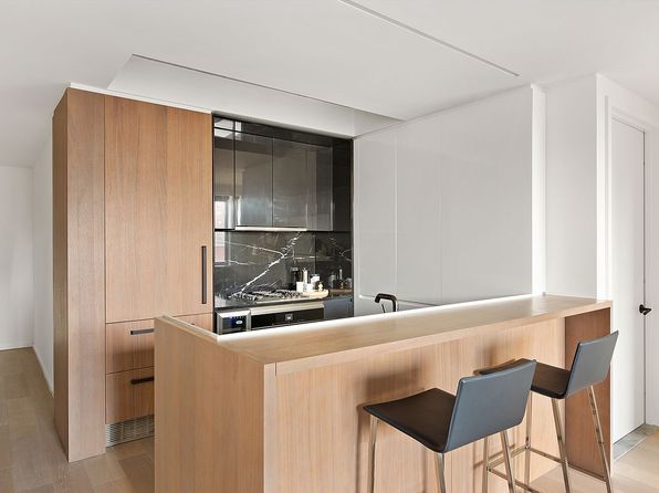 196 Orchard St #7J, New York, NY 10002