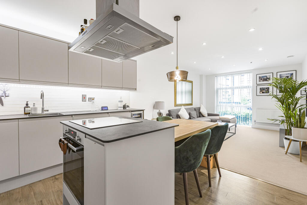 Bessemer Road, Welwyn Garden City, AL7