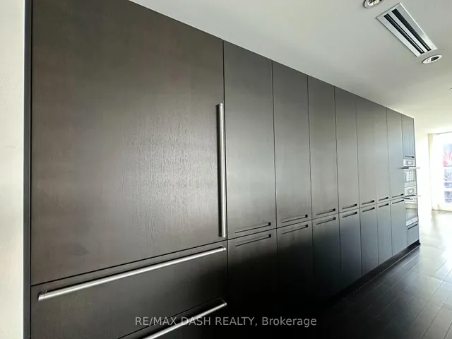 房产图片 13 - 多伦多大学大道180号 3209单元