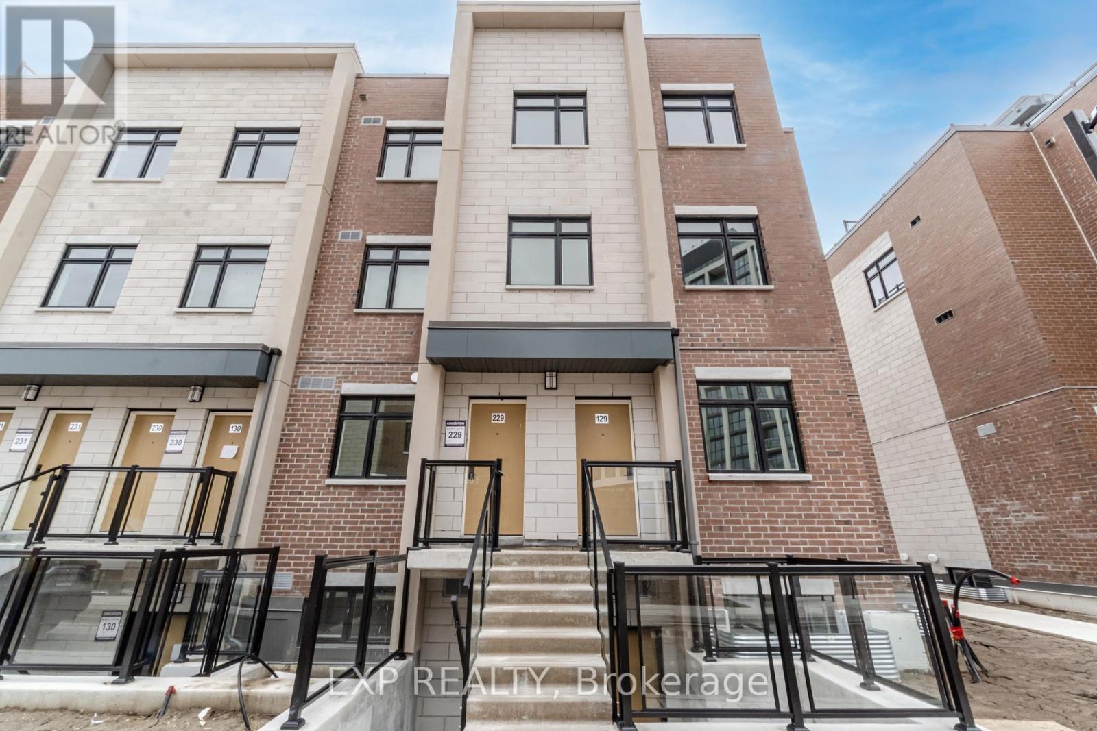 229 - 1062 DOUGLAS MCCURDY COMM COURT|Mississauga (Lakeview), Ontario L5G0C6