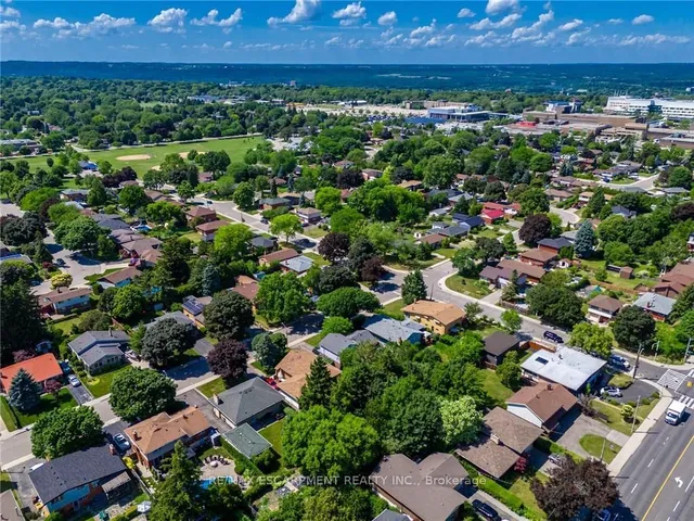 房产图片 16 - 176 Laurier Ave