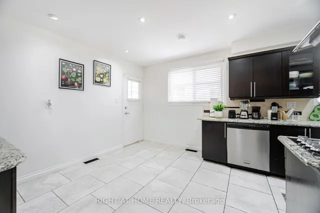 Additional image 18 of 3241 Mccarthy Crt