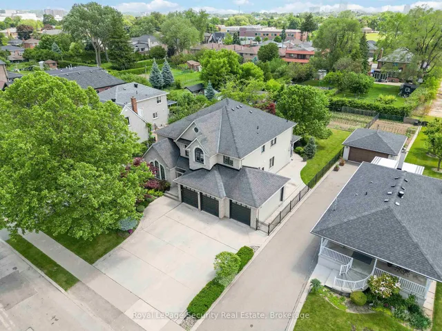 Additional image 41 of 27 Gaydon Ave