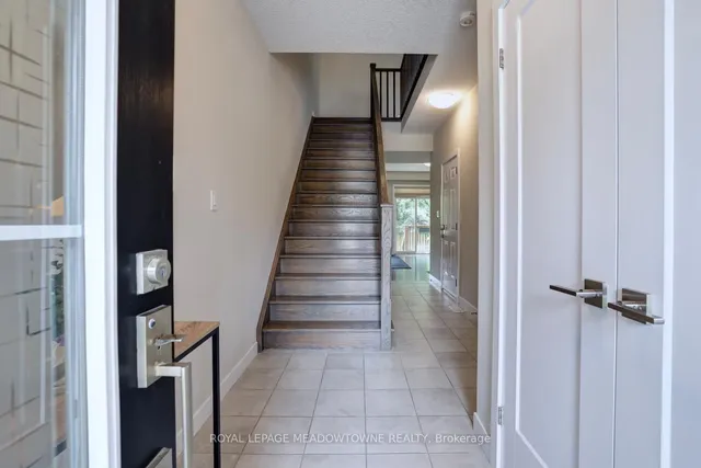 房产图片 4 - 安大略街445号40单元