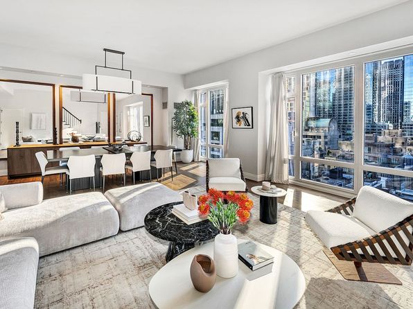 33 W 56th St, New York, NY 