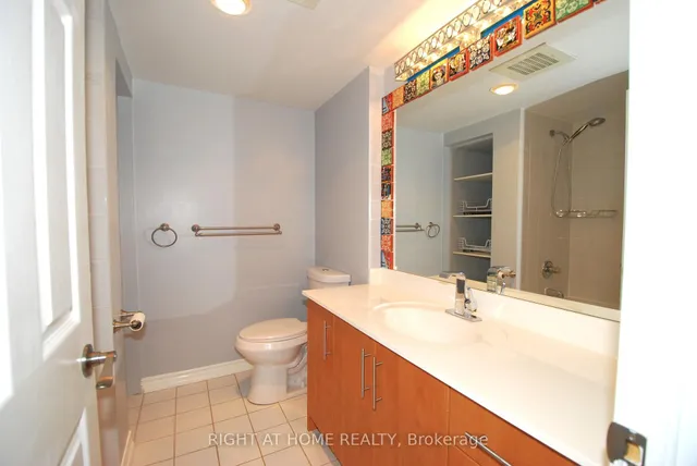 Additional image 14 of 18 Concorde Pl Unit 601