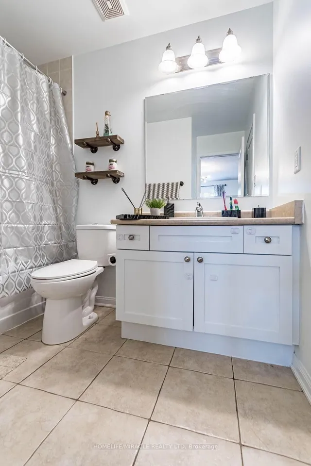 Additional image 29 of 55 Mccandless Crt