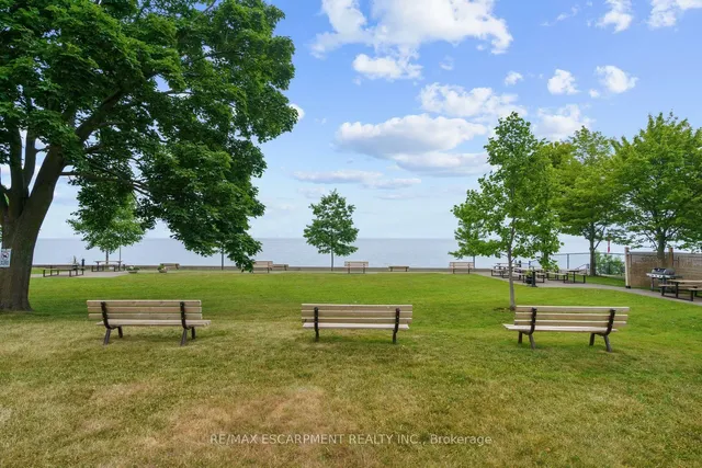 Additional image 24 of 500 GREEN Rd Unit 218