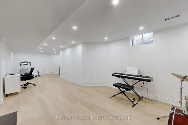 Additional image 41 of 1591 Dockray Dr