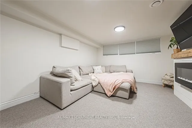 Additional image 31 of 452 John Frederick Dr