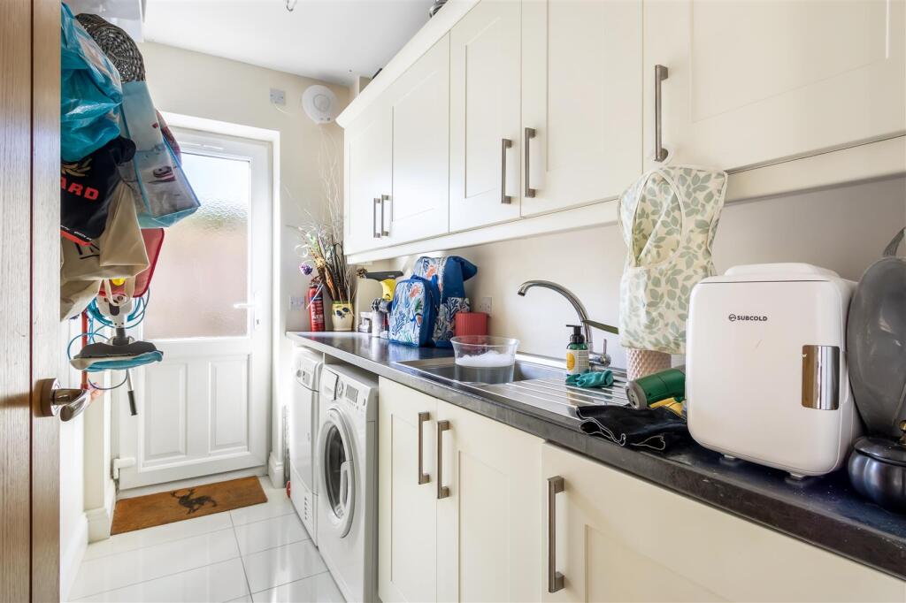 Additional image 10 of Georges Wood Road, Brookmans Park