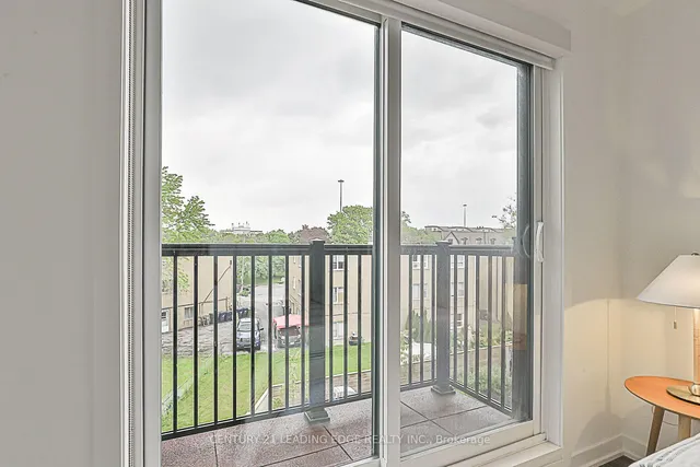 Additional image 33 of 14 Marquette Ave Unit 10