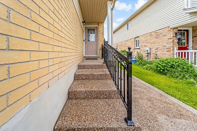 Additional image 4 of 19 Cotton Grass St