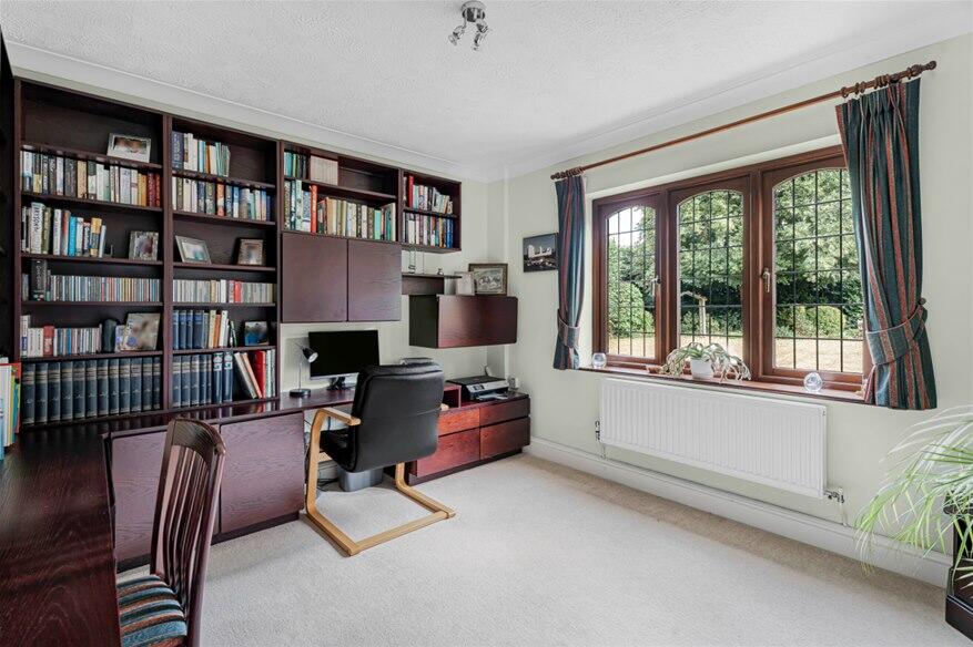 Additional image 8 of Park Avenue South, Harpenden, AL5