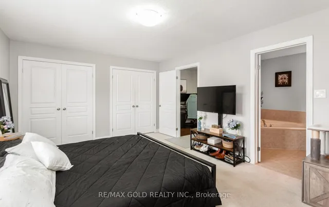 Additional image 33 of 43 Waterbridge St