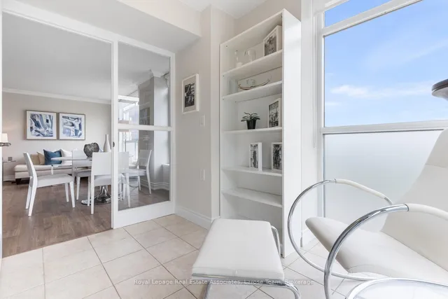 Additional image 14 of 3 Marine Parade Dr Unit 1108