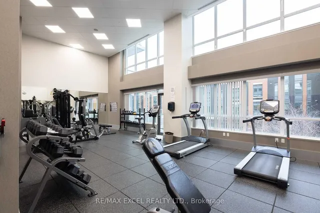 房产图片 12 - 68 坎特伯雷广场 202单元