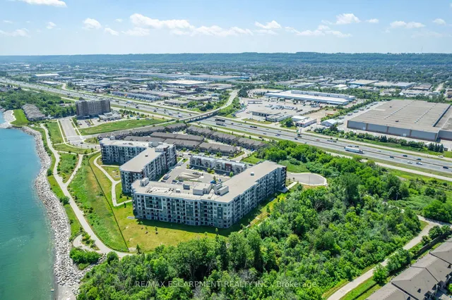 房产图片 40 - 125 Shoreview Pl 单元422