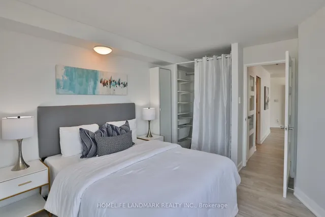 Additional image 20 of 260 Queens Quay Unit 3005